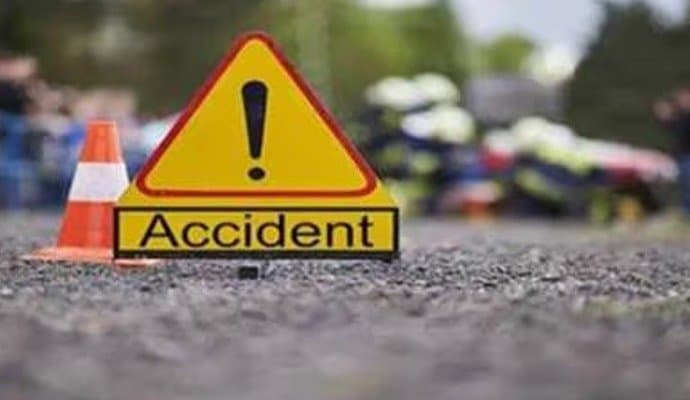 Kolkata Accident 66 years old man killed in road Accident gnr 