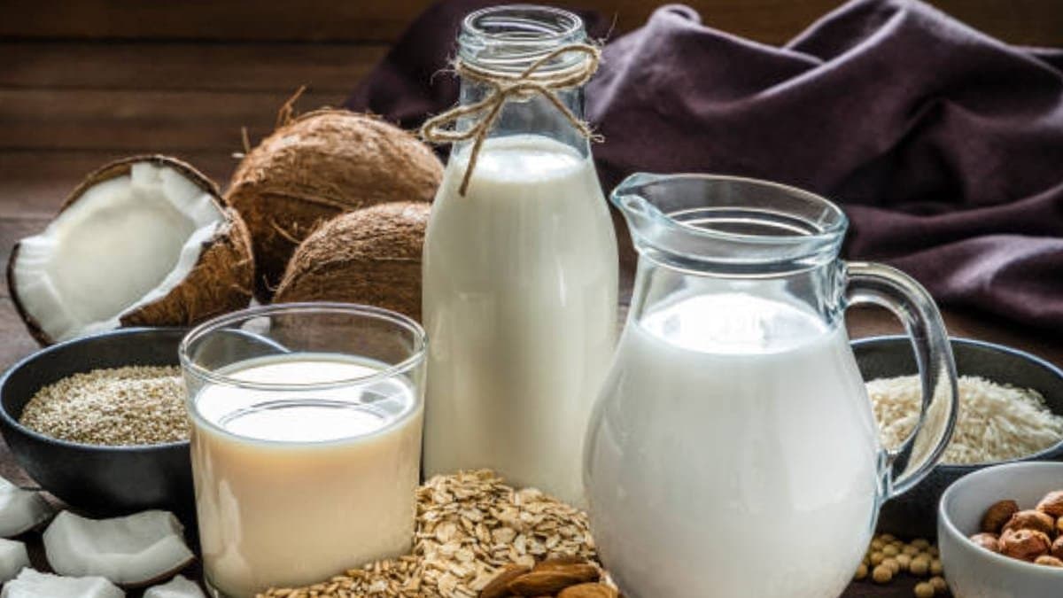 Coconut butter milk can prevent thyroid and PCOS problems of womens and make them stronger and healthy lif 