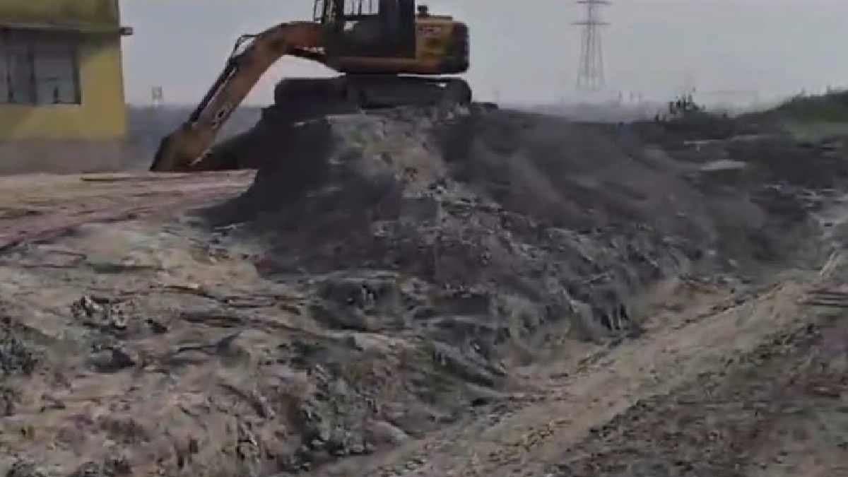 Allegation of turning blind eye to overloading police officer transferred gnr