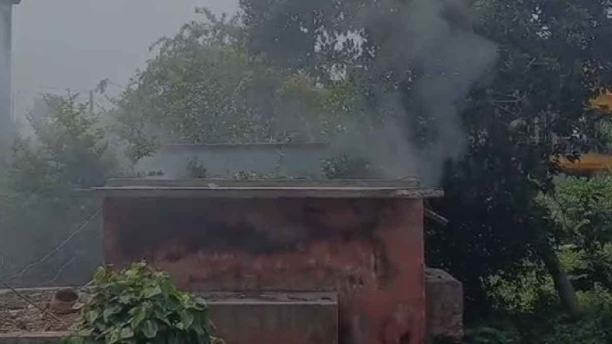 Fire broke out at Habra Police station of North 24 Pargana