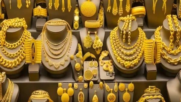 Gold Price Today Check 22 Carat Gold Price in Top cities on 2 january gnr 