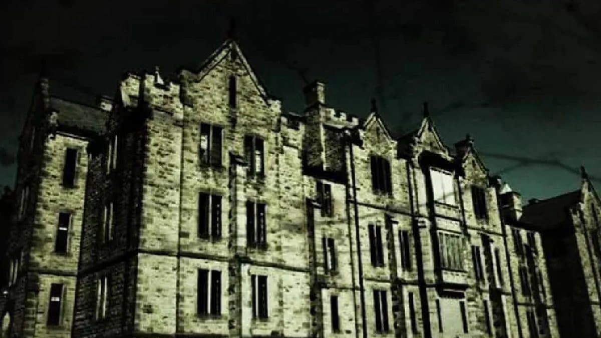 Hyderabad College once there was students  laboratory equipment now only Tragedy