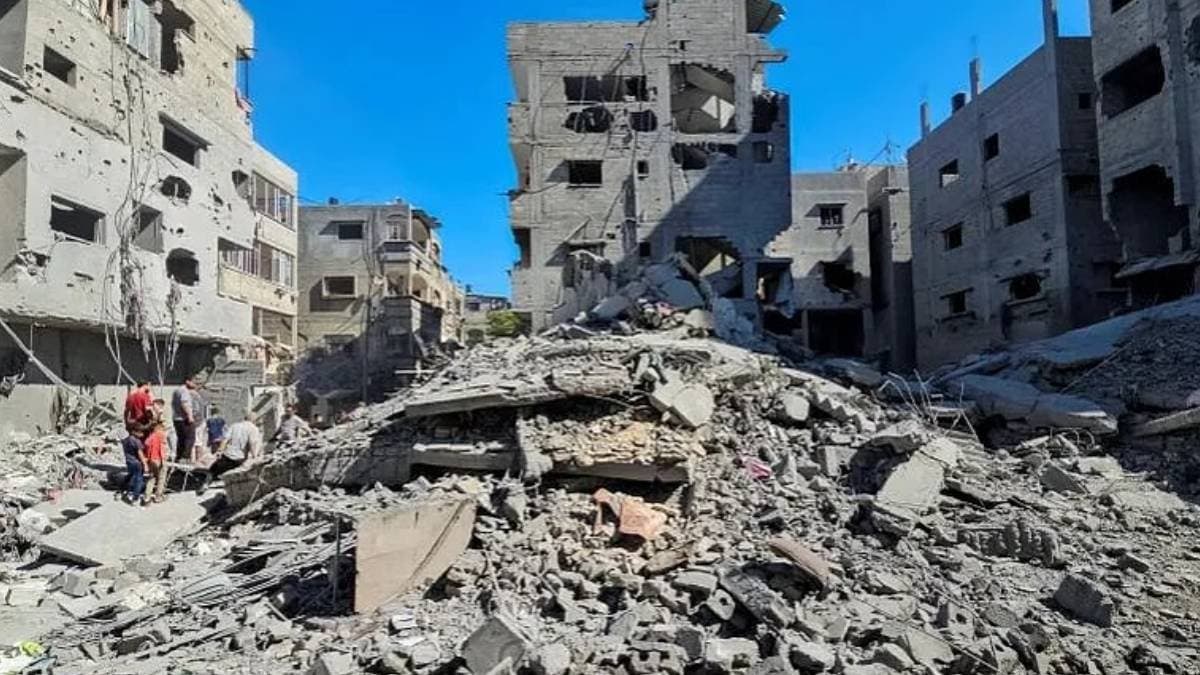 Israel launches fresh air strike at Gaza