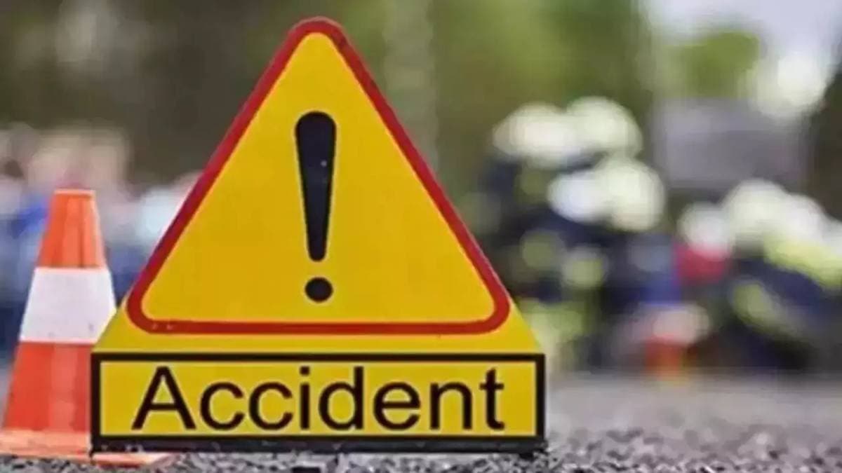accident at chakdah, school student dies gnr
