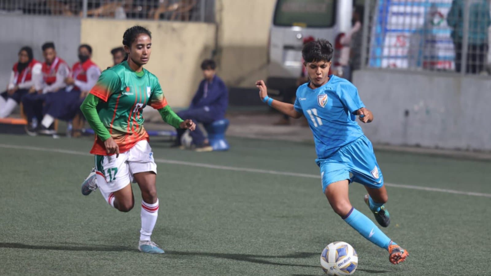 SAFF Women's Championship: সাফ কাপের ফাইনালে চূড়ান্ত নাটক, সিদ্ধান্ত বদলে ভারত-বাংলাদেশকে যুগ্ম চ্যাম্পিয়ন ঘোষণা