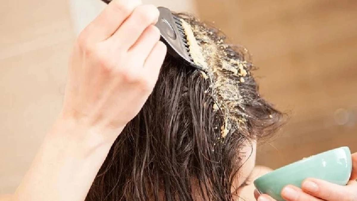 These effective hair mask help to reduce hair fall