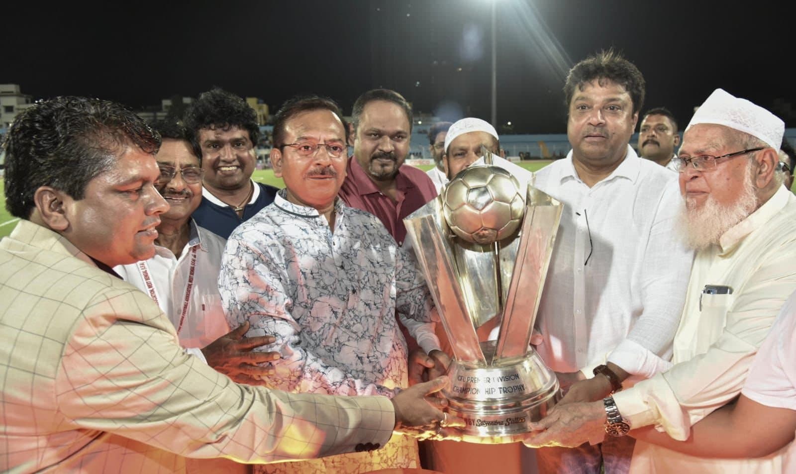 Kolkata League starts with a grand opening show 