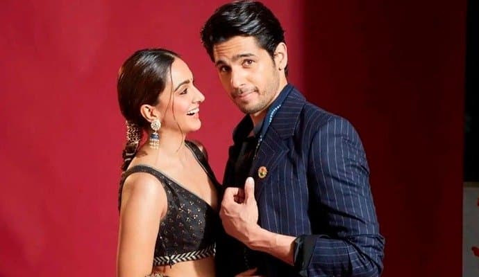 Kiara Advani: জন্মদিনে সিদ্ধার্থকে উষ্ণ আলিঙ্গন কিয়ারার! আর কী উপহার দিলেন অভিনেত্রী?