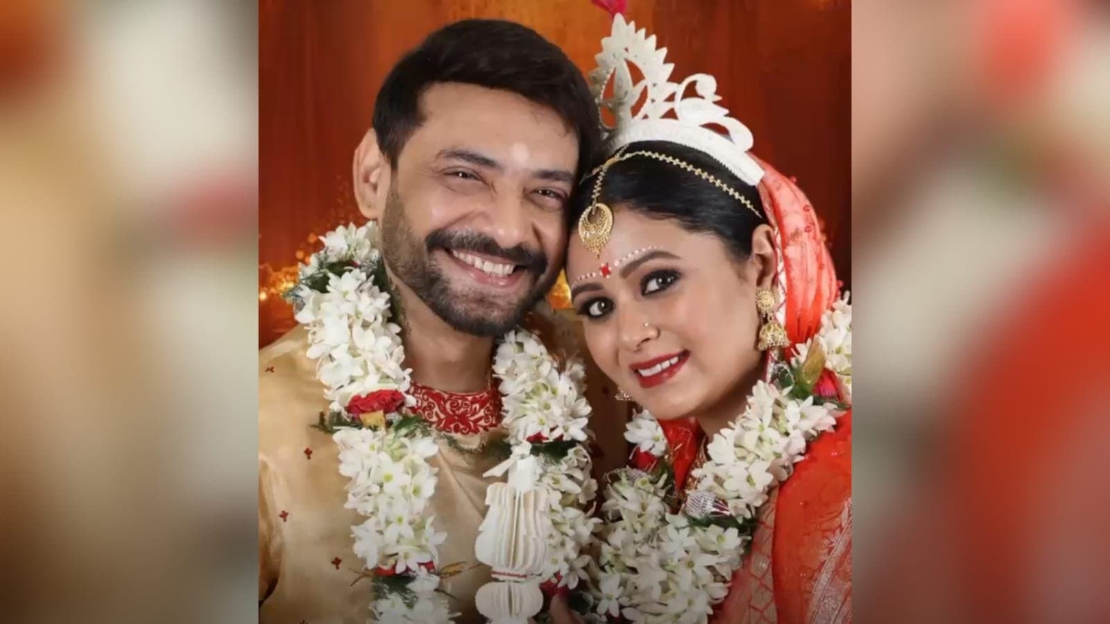 Ishan Mazumder is in the cast of bengali horror movie Batshorik with Ritabhari Chakraborty 