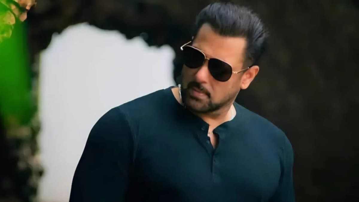 Bollywood actor Salman Khan s latest post leaves a hint of his political career