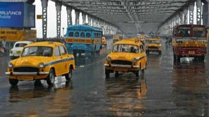 Mercury drops again, weather office predicts rainfall in Kolkata