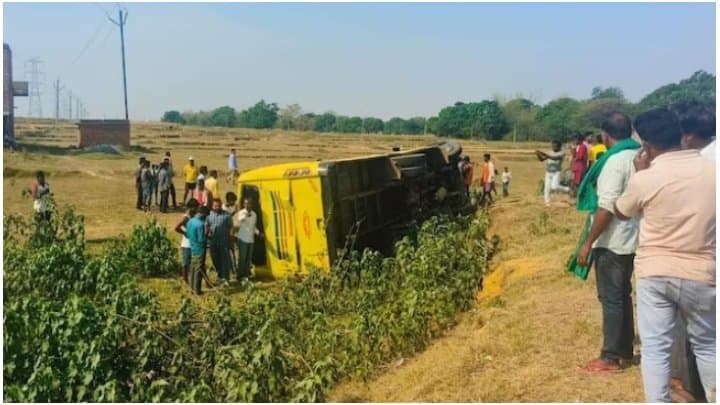  15 children injured as school bus overturns in Ranchi