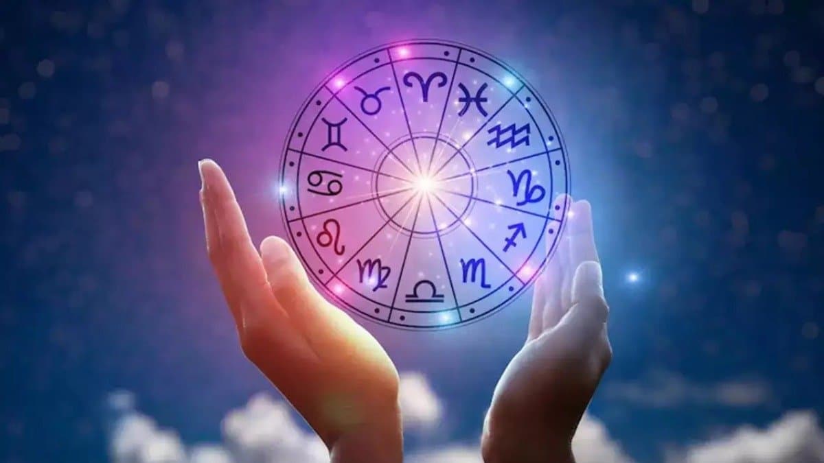 2025 is going be major life changing for 5 Zodiac Signs will get huge money love life in this year