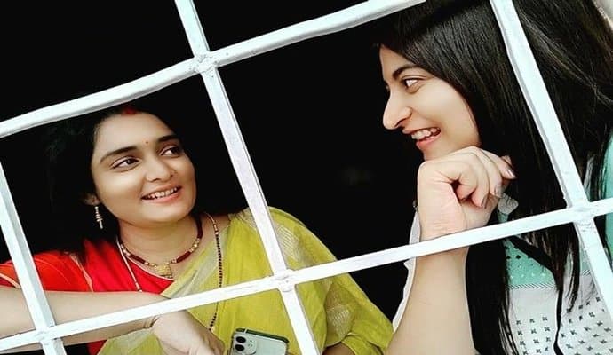 Sourav Banerjee-Tatrita Chatterjee feed Sandipta Sen-Soumya Mukherjee Aiburo Bhat