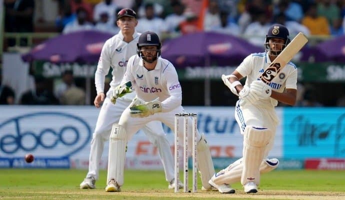 India-England: যশস্বীর অর্ধশতরান, প্রথম সেশনে দু'উইকেট হারাল ভারত