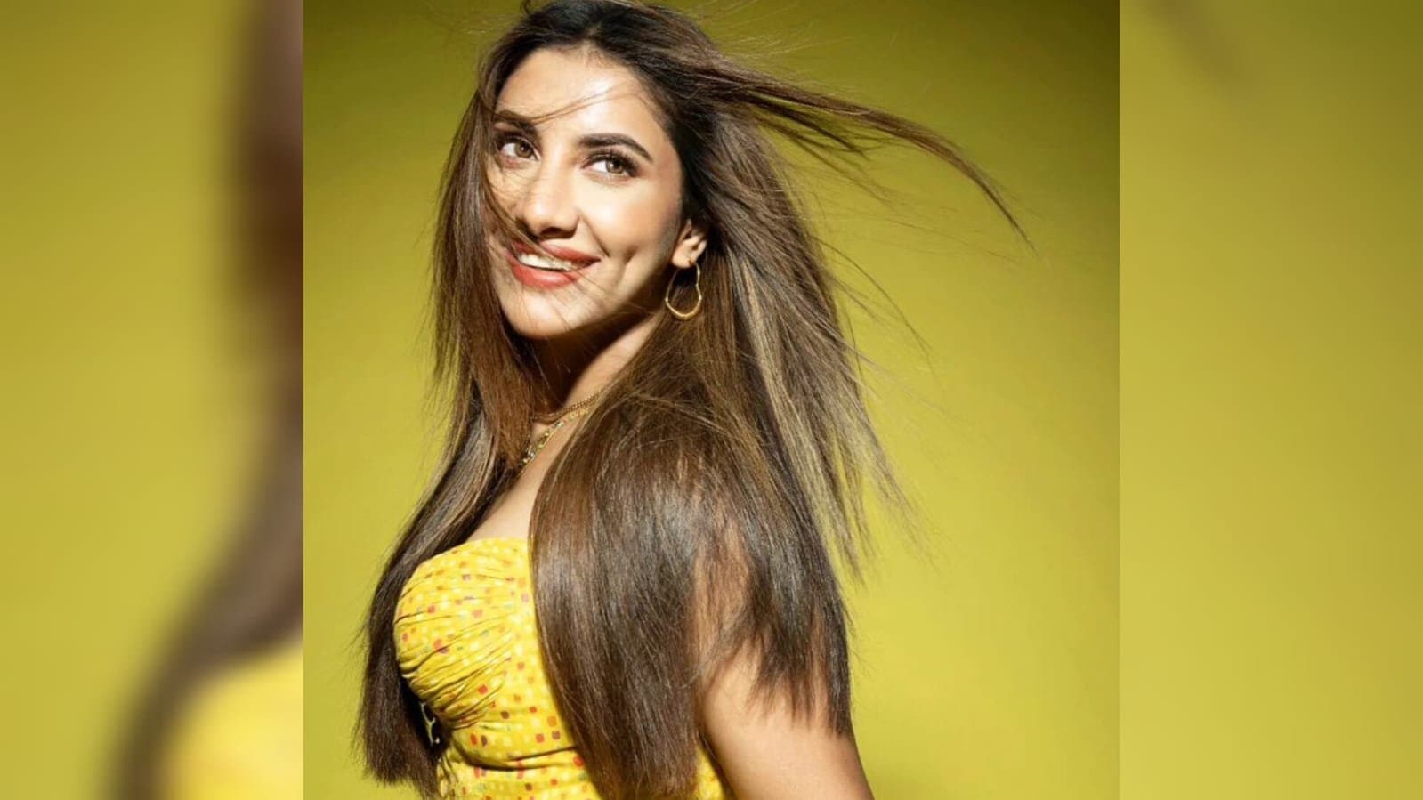 Rukmini Maitra : রাতে বন্ধুর ফোনে সাড়া রুক্মিণীর! শুনে কী বললেন দেব?