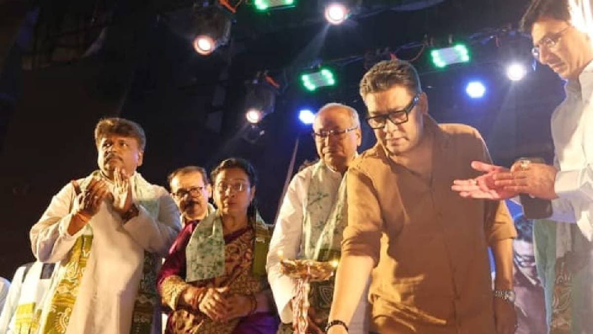 Indranil Sen Highly Praises Chandannagar in Bishwabangla Jagaddhatri samman