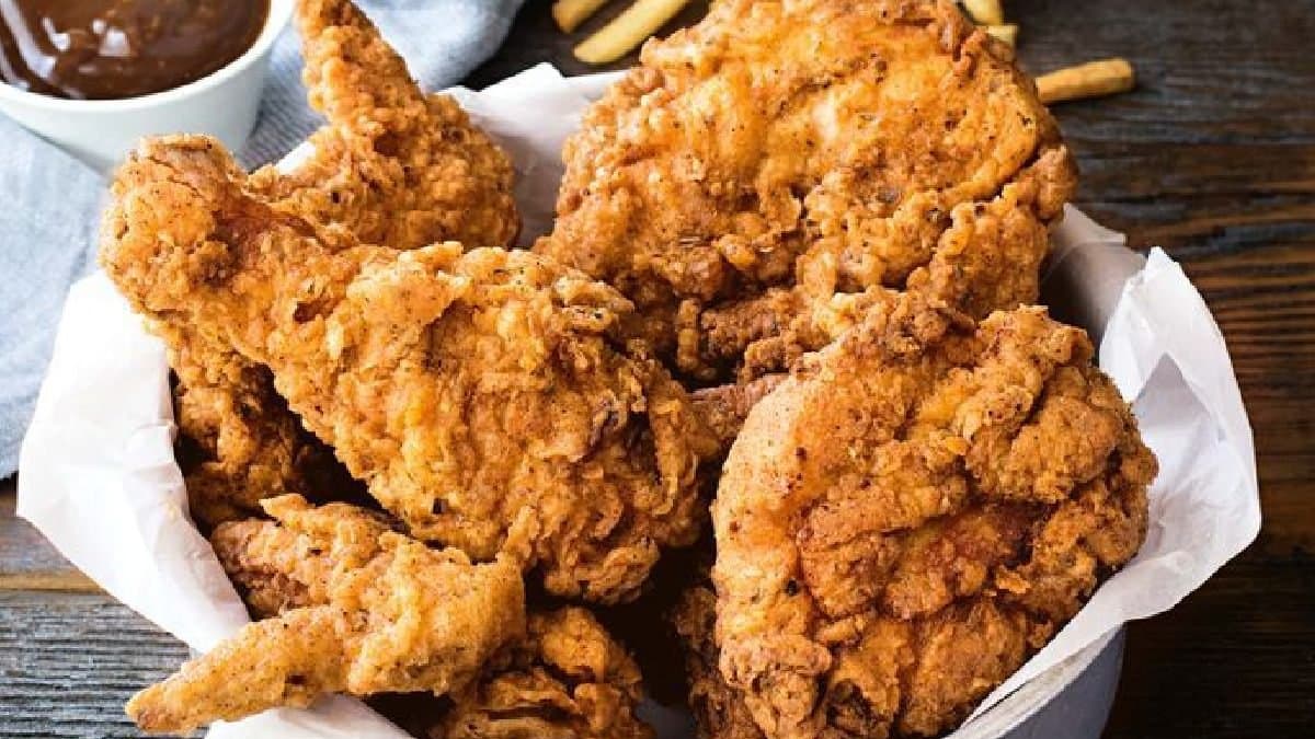 Two Women Come To Blows Over Piece Of Chicken Leg In Viral Video gnr