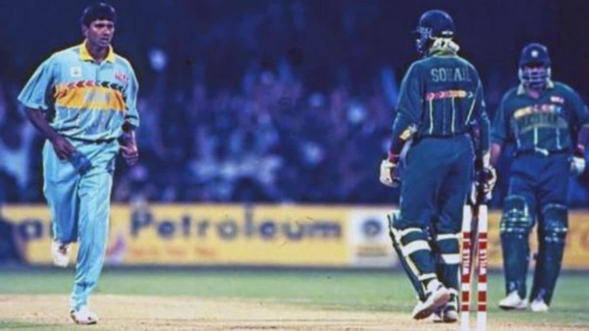 Former pacer Venkatesh Prasad reacts on Pakistans ceasefire violation spt 
