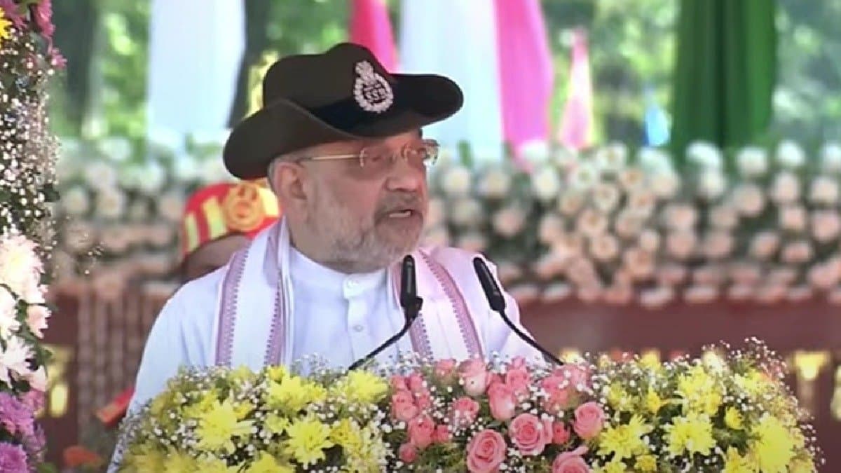 Silent on Bangladesh issue Amit Shah praised ssb gnr