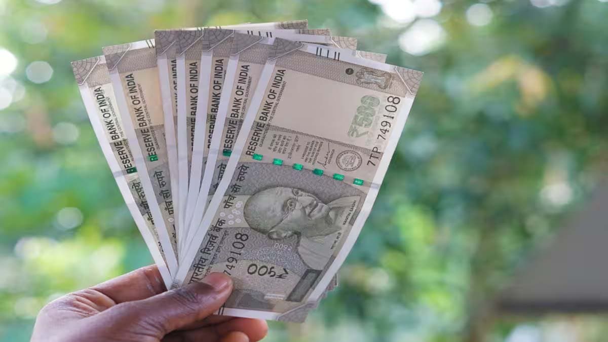 How much do you need to invest to earn Rs 6000 to Rs 9000 every month in Monthly Income Scheme