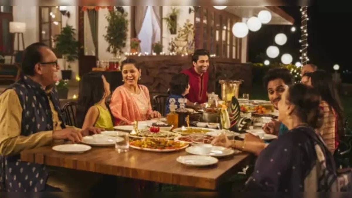 What is the best time to eat dinner to lose weight