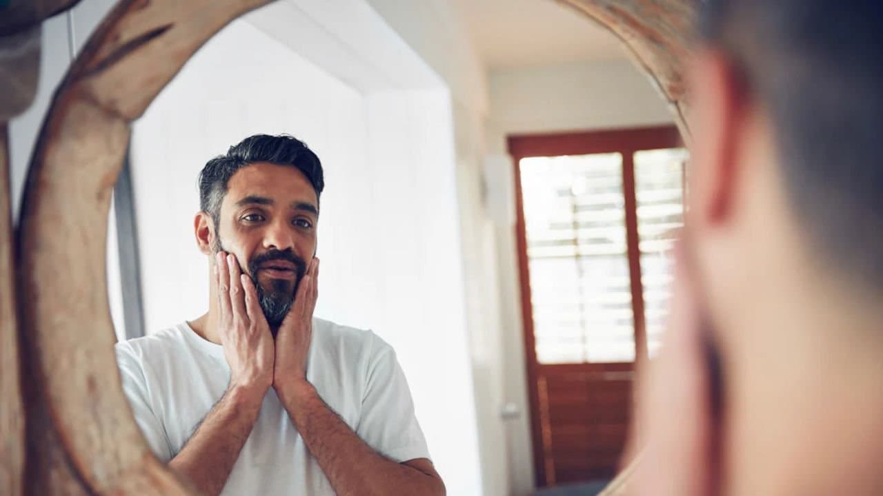 8 skincare products should be used by men  to take care of their skin
