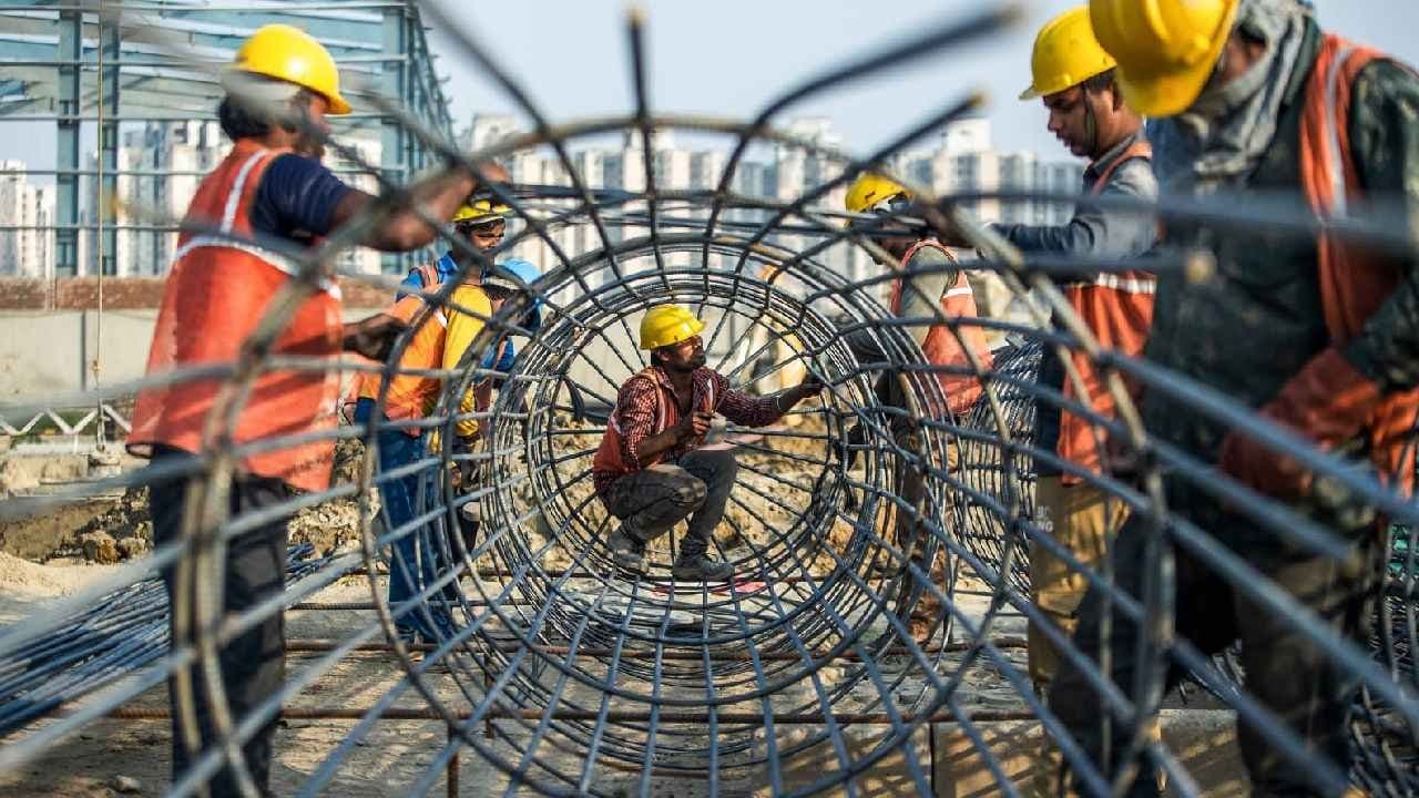 Labour codes: India replacing 29 old laws