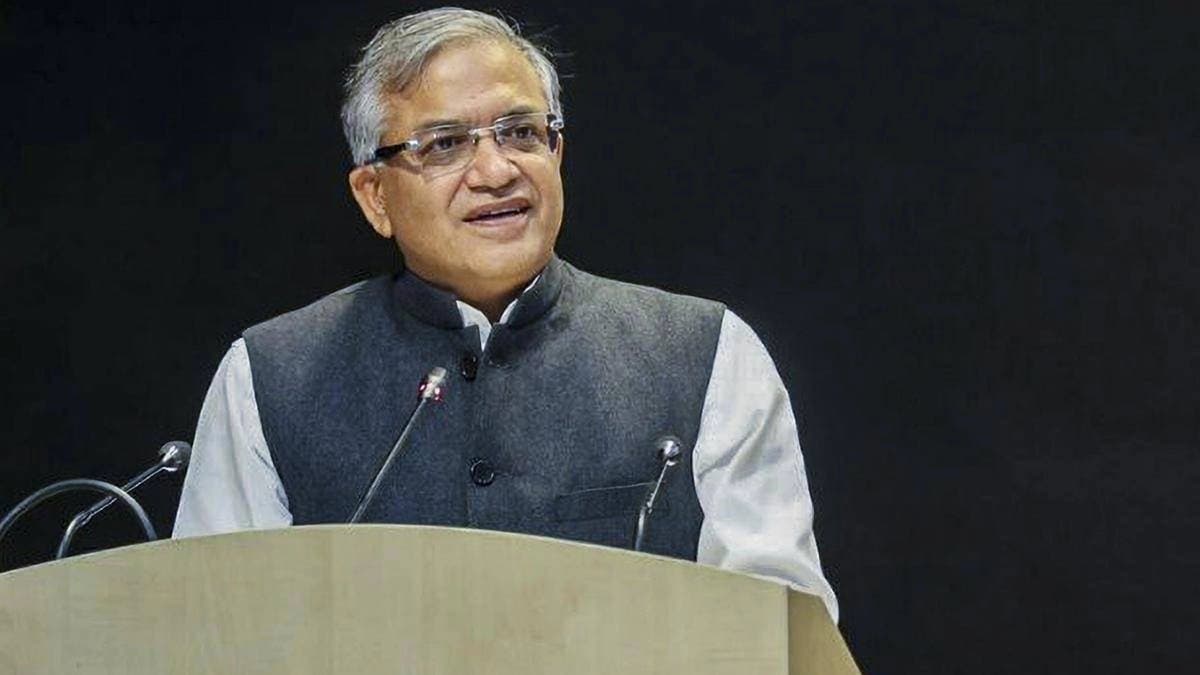 নির্বাচন কমিশনার গ্যানেশ কুমারের বিরুদ্ধে ইম্পিচমেন্ট প্রস্তাব আনছে ‘ইন্ডিয়া’ জোট