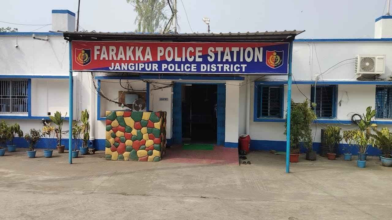 Man arrested with huge amount of fake notes in Murshidabad gnr 