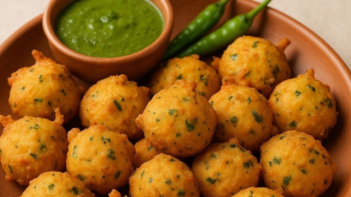 How to make tasty Sooji Pakora know the recipe