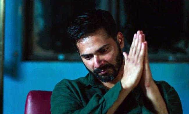 Actor Varun Dhawan s fan stops him at the airport and reveals his sweet secret to the paparazzi ENT