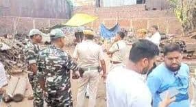  4 injured in gas cylinder explosion