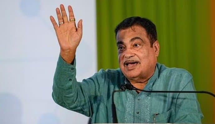 On a mission against petrol, diesel: Gadkari  