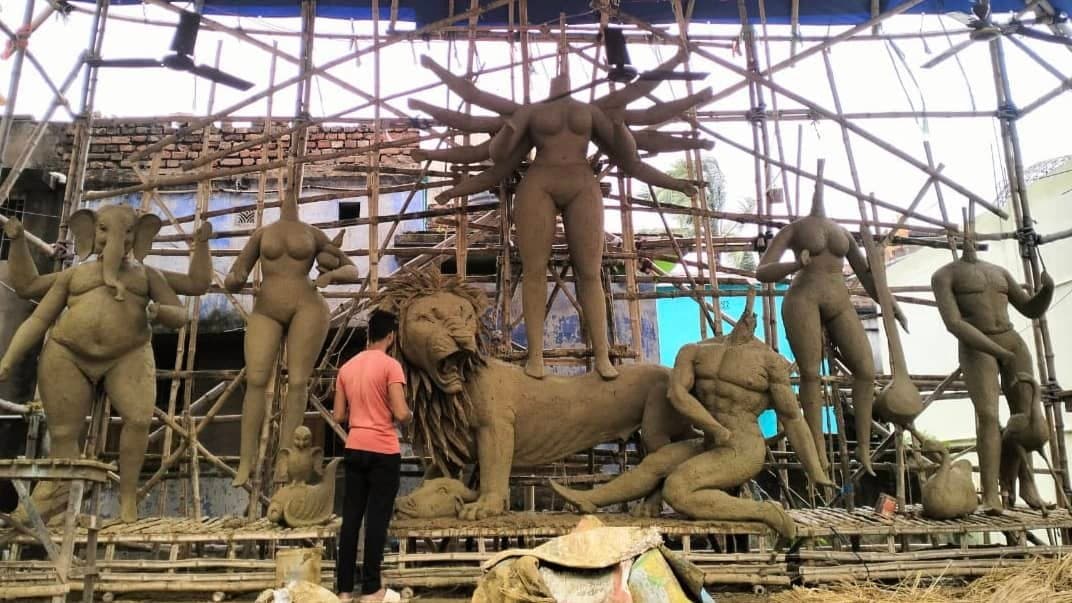 Murshidabad Durga Puja 2024 raghunathganj Chaitik club pujo preparation on gnr 