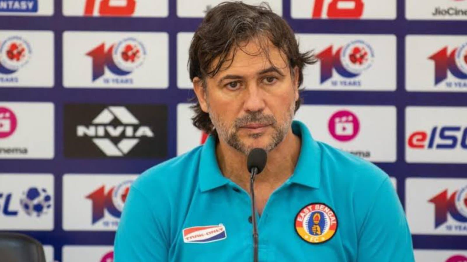 East Bengal: একমাস মাঠের বাইরে ক্রেসপো, রেফারিং নিয়ে আবার ক্ষোভ উগড়ে দিলেন কুয়াদ্রাত 