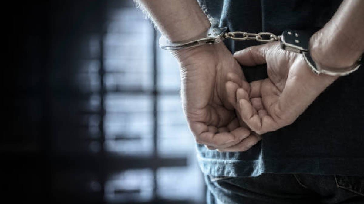  2 bangladeshi arrested from suti murshidabad gnr 