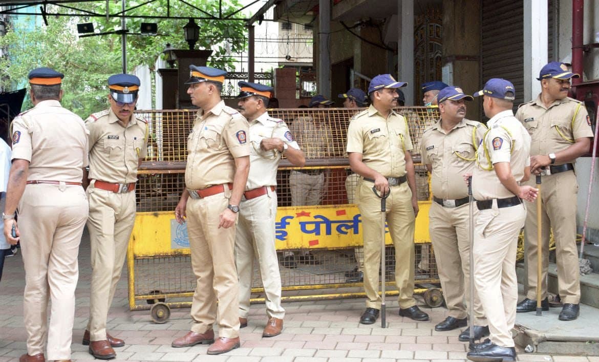 Mumbai 16 Year Old Girl Accuse Mother and Neighbour Of Pushing Her Into Unnatural Activity