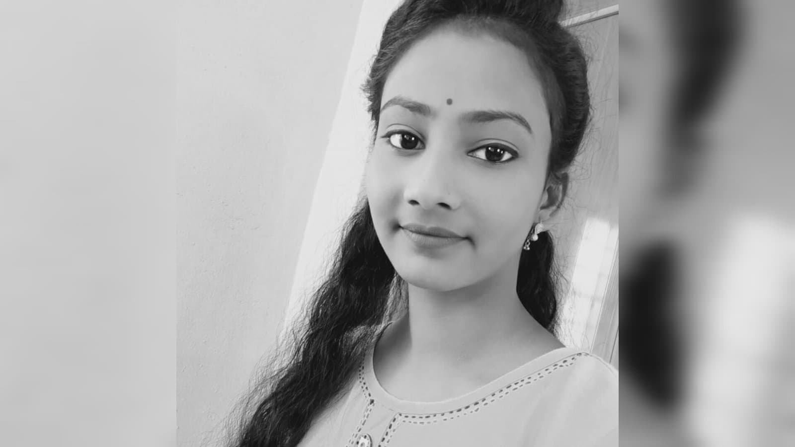 Woman dies after delivered baby, family alleges wrong treatment gnr 
