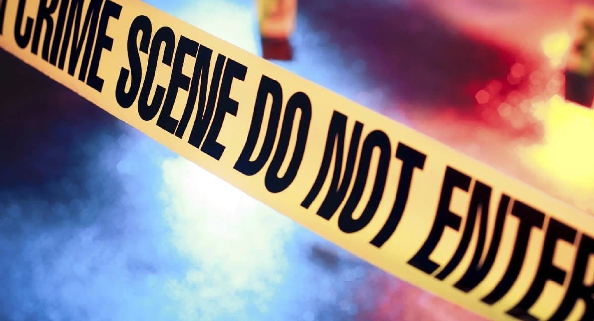 Maharashtra killed update Wife Hides Husbands Body Under Tiles