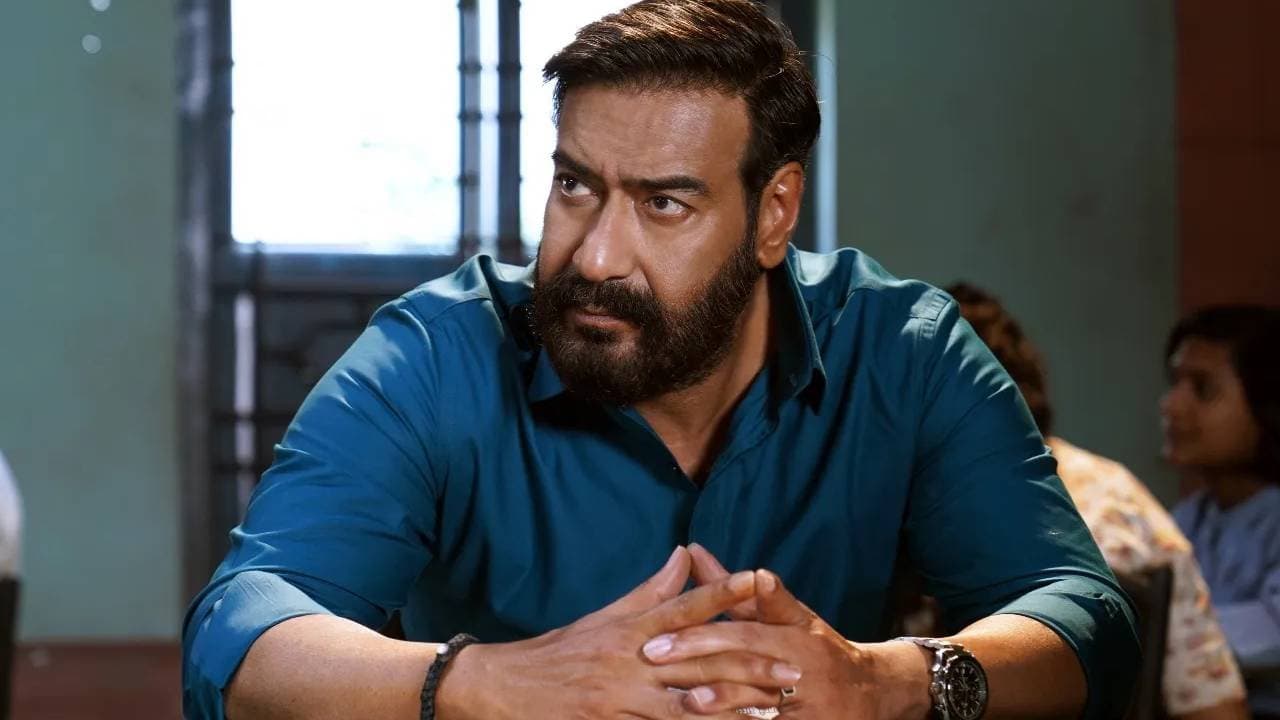 Ajay Devgn recalls watching death too closely 