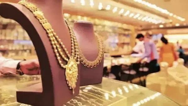 Gold Price Today check 22 carat Gold Price in top cities on 9 February gnr 