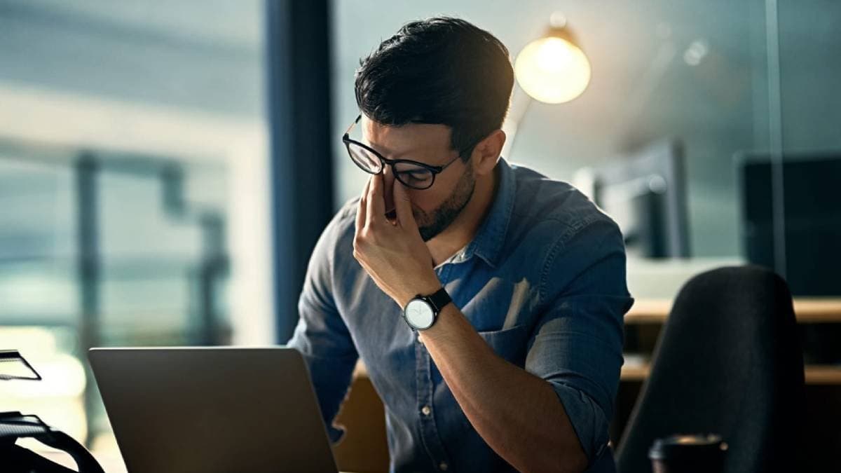 know these 5 effective ways to manage workplace stress lif