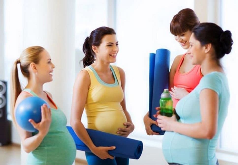 Pre-Natal Care: বয়স ২৫ হোক বা ৪০, মা হওয়ার আগে বা গর্ভাবস্থায় কেমন হওয়া উচিত ডায়েট ও ফিটনেস রুটিন?