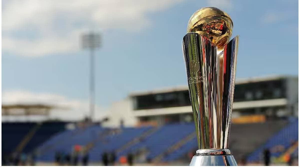 Big Surprises As Sunil Gavaskar, Irfan Pathan Announce Their Team spt