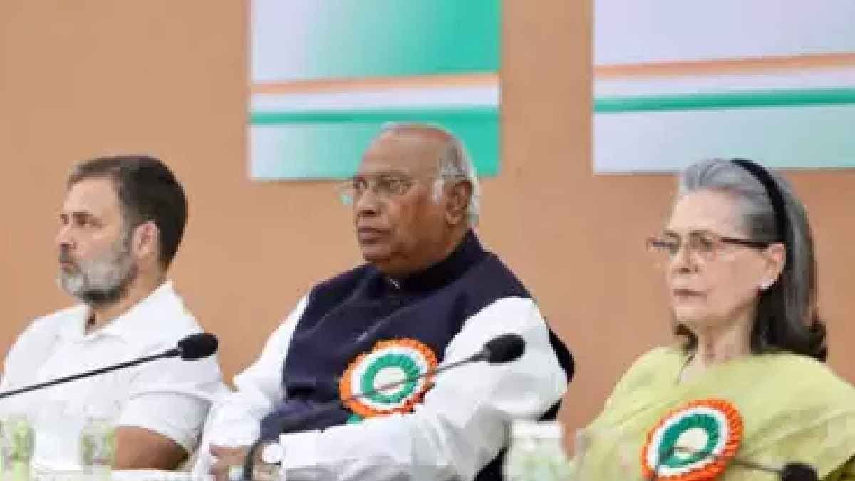 Ahmedabad Congress Session Holds Potential To Party Identity