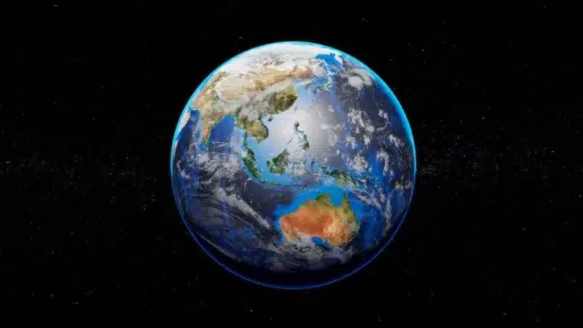 Earth tilted 80 cm danger awaits