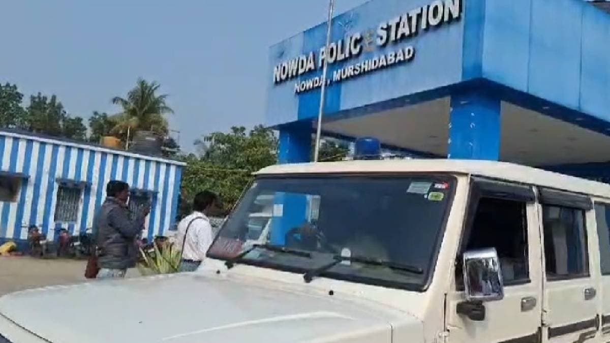 Suspected terrorist arrested in murshidabad would try to involve ladies in their outfit gnr