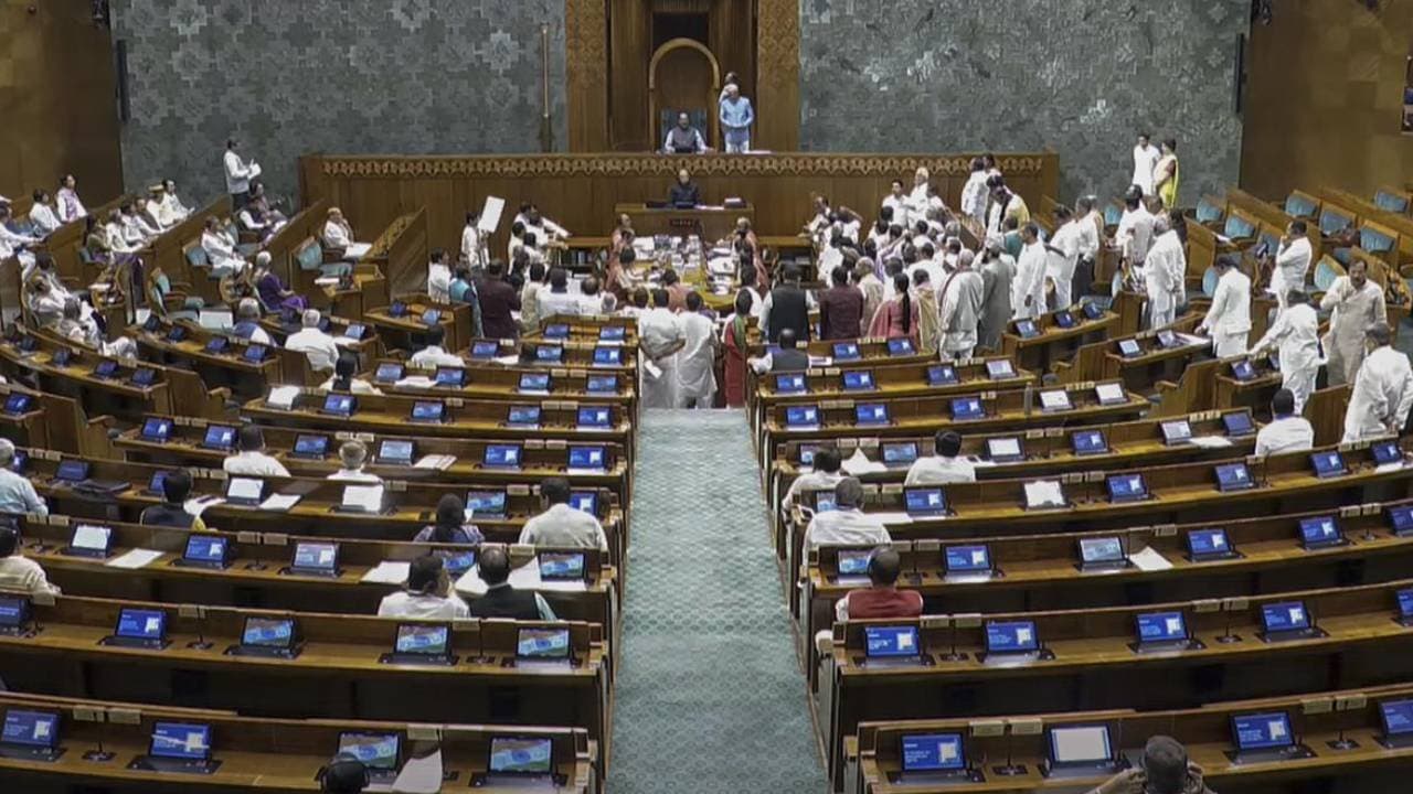 All party meeting ahead of winter session