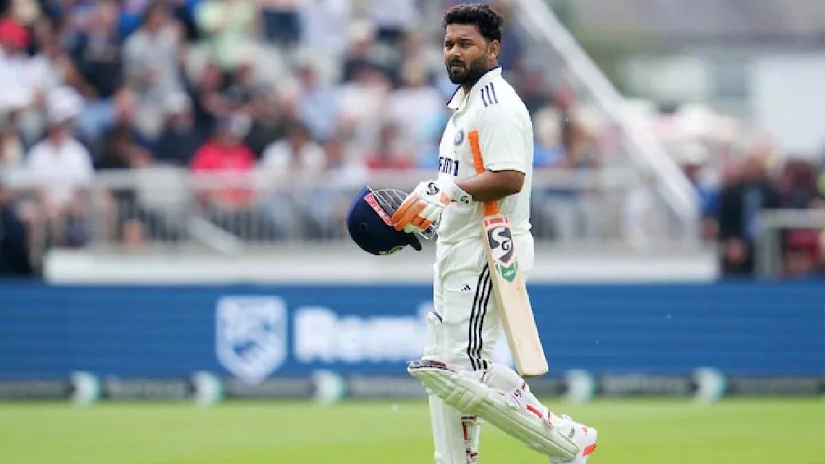Rishabh Pant makes heartfelt gesture pays college fees for underprivileged student
